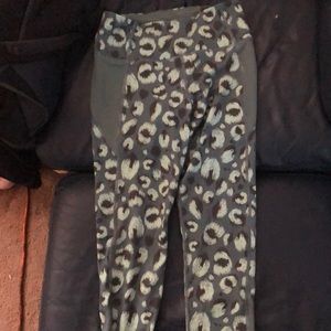 Active wear leggings